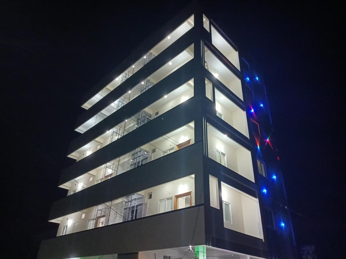 Four Seasons Home Stay Tirupati Esterno foto