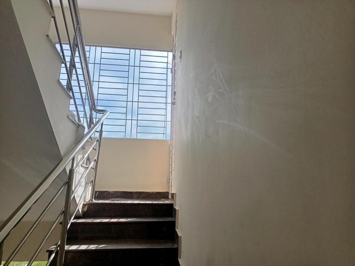 Four Seasons Home Stay Tirupati Esterno foto