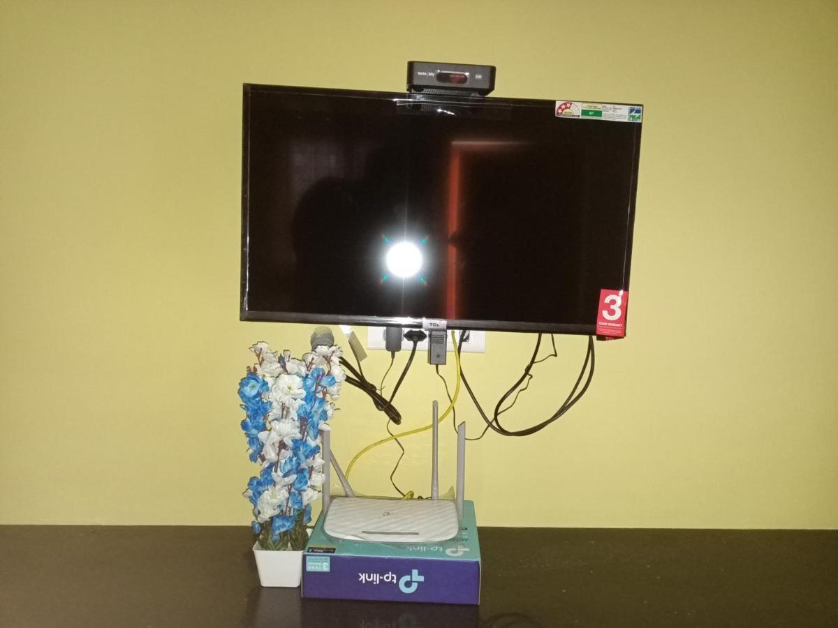 Four Seasons Home Stay Tirupati Esterno foto