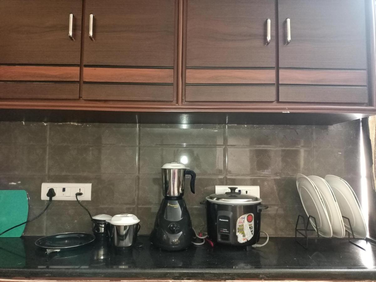 Four Seasons Home Stay Tirupati Esterno foto